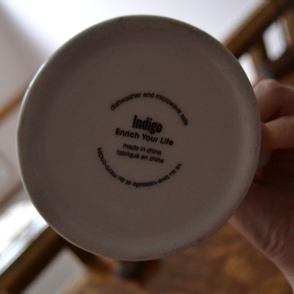 3/20$ Indigo Letter B Mug - Picture 4 of 5